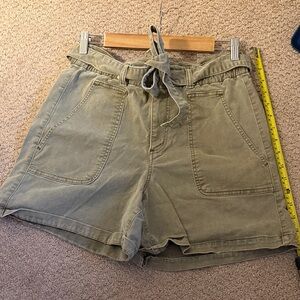 LOFT Olive Green Women's Cargo Shorts